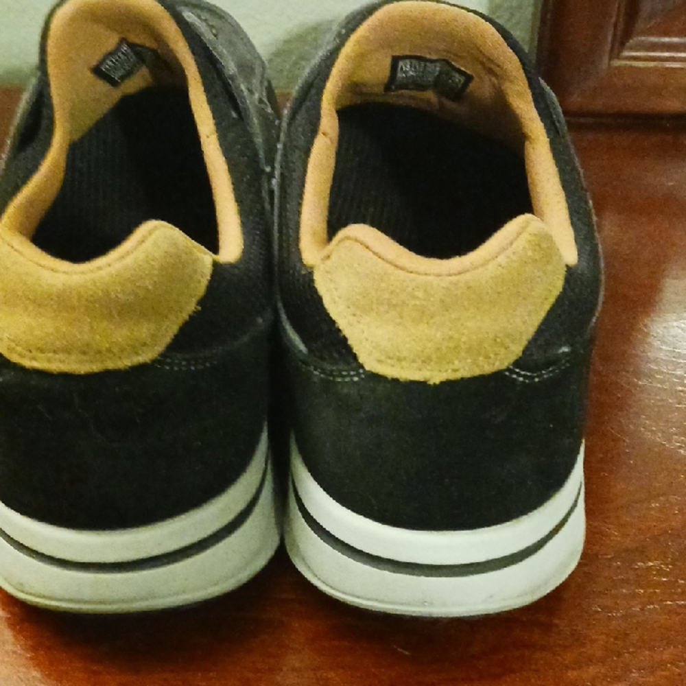 Skechers Men's Gray Casual Shoes - Picture 5 of 6